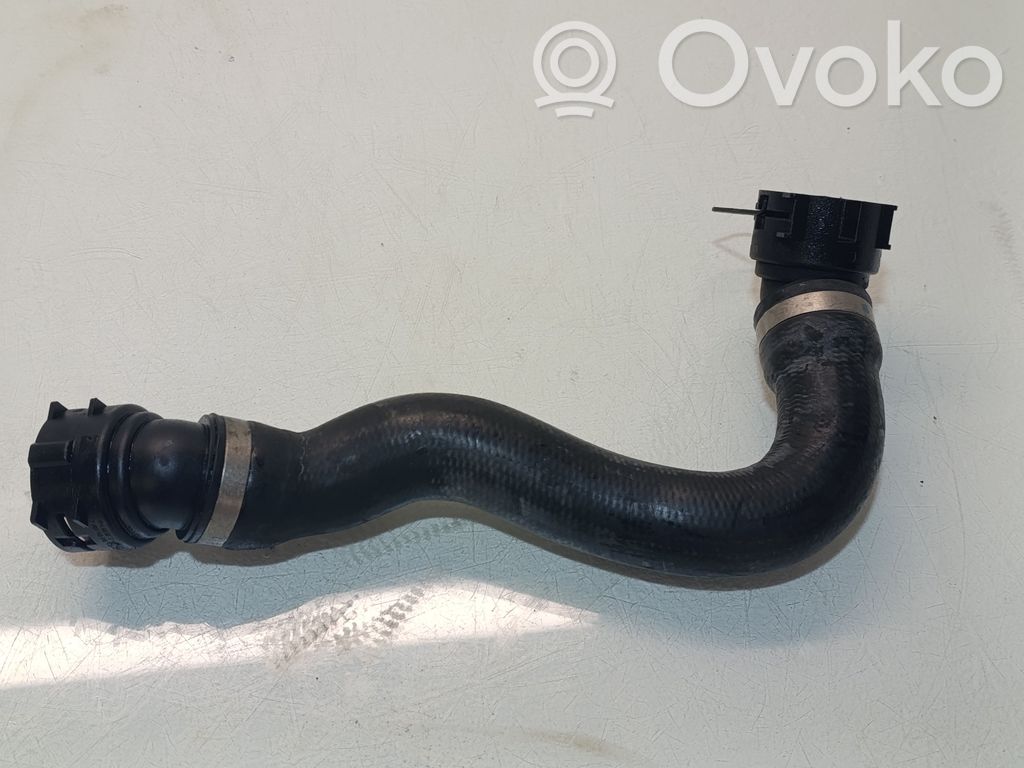 BMW X3 F25 Engine coolant pipe/hose 