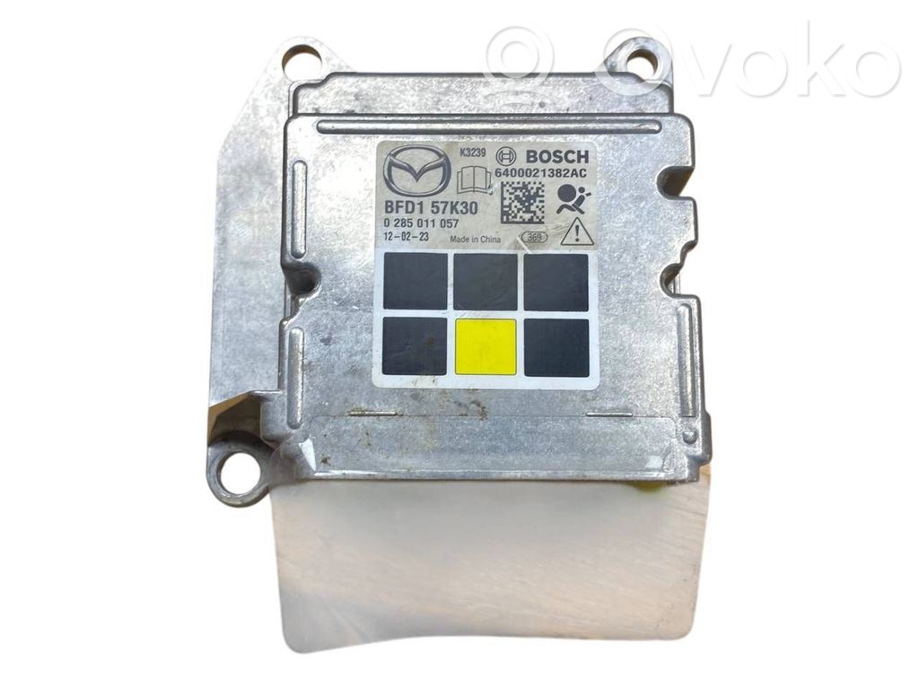 Mazda 3 II Airbag control unit/module 