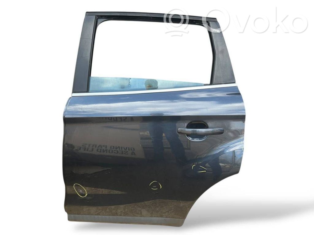 Ford Kuga I Puerta trasera 