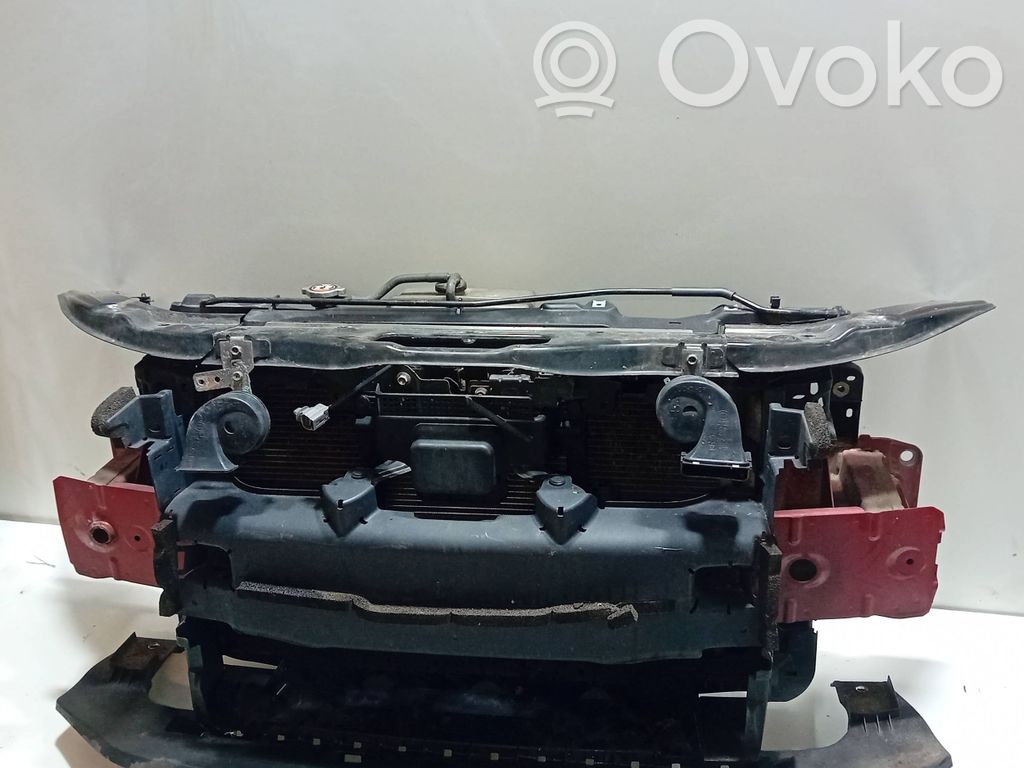 Mazda 3 III Панель радиаторов 