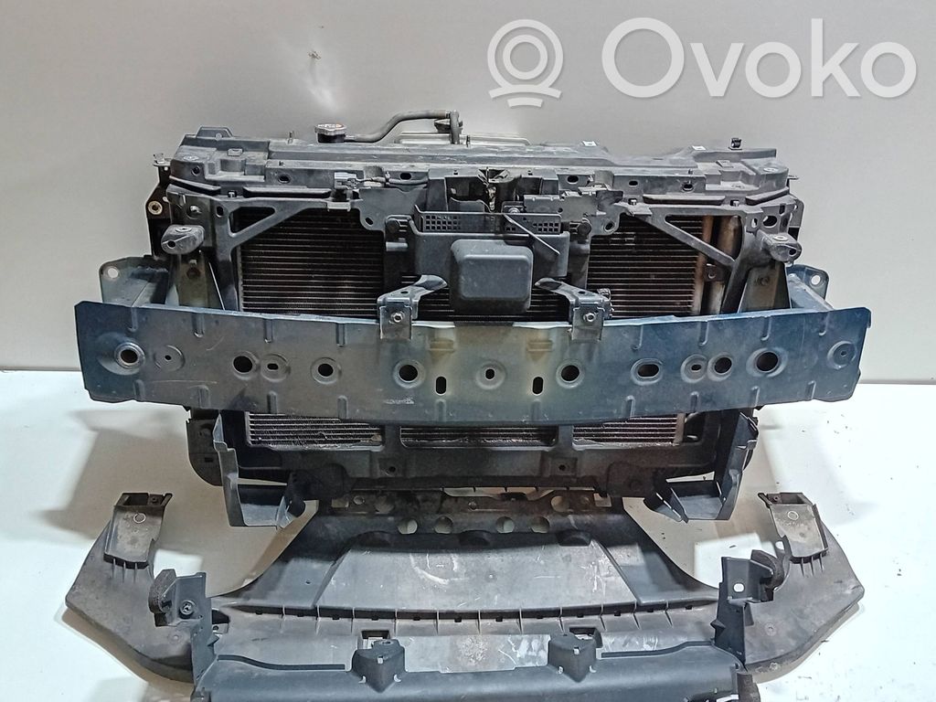 Mazda 3 III Панель радиаторов 