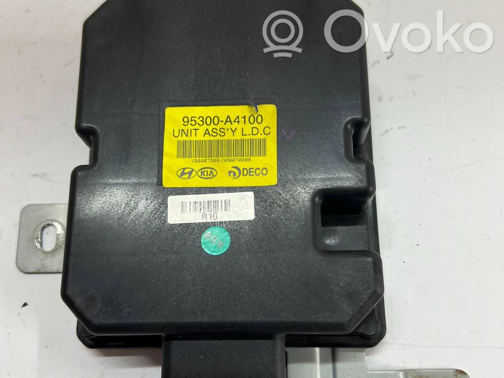 KIA Carens III Unitate/modul de control motor 