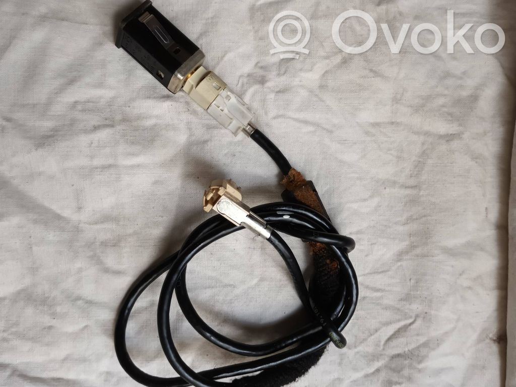 USB socket connector   9209300