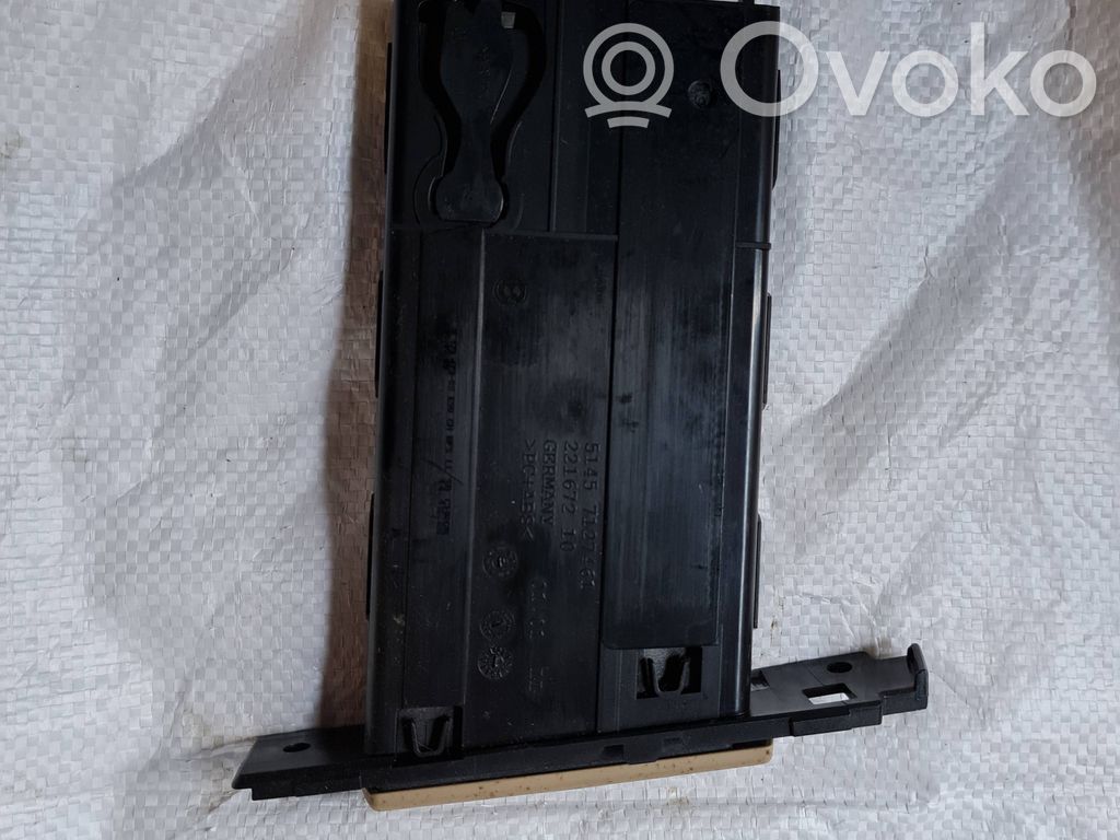 BMW 3 E90 E91 Cup holder 