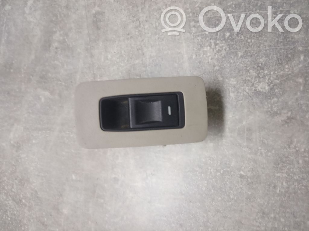 Chrysler 300 - 300C Electric window control switch 