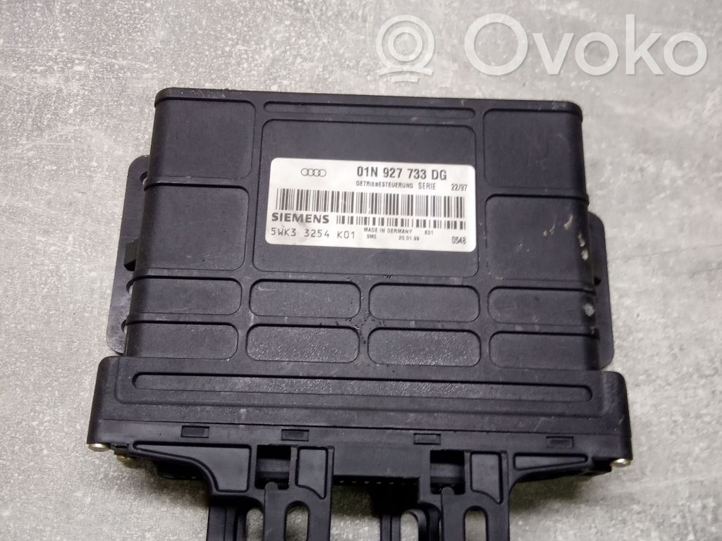 Volkswagen PASSAT B5 Gearbox control unit/module 