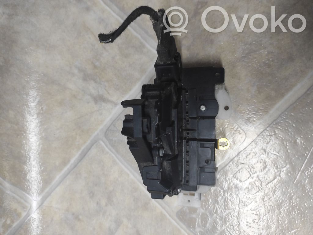 Ford Mondeo Mk III Galinių durų spyna 