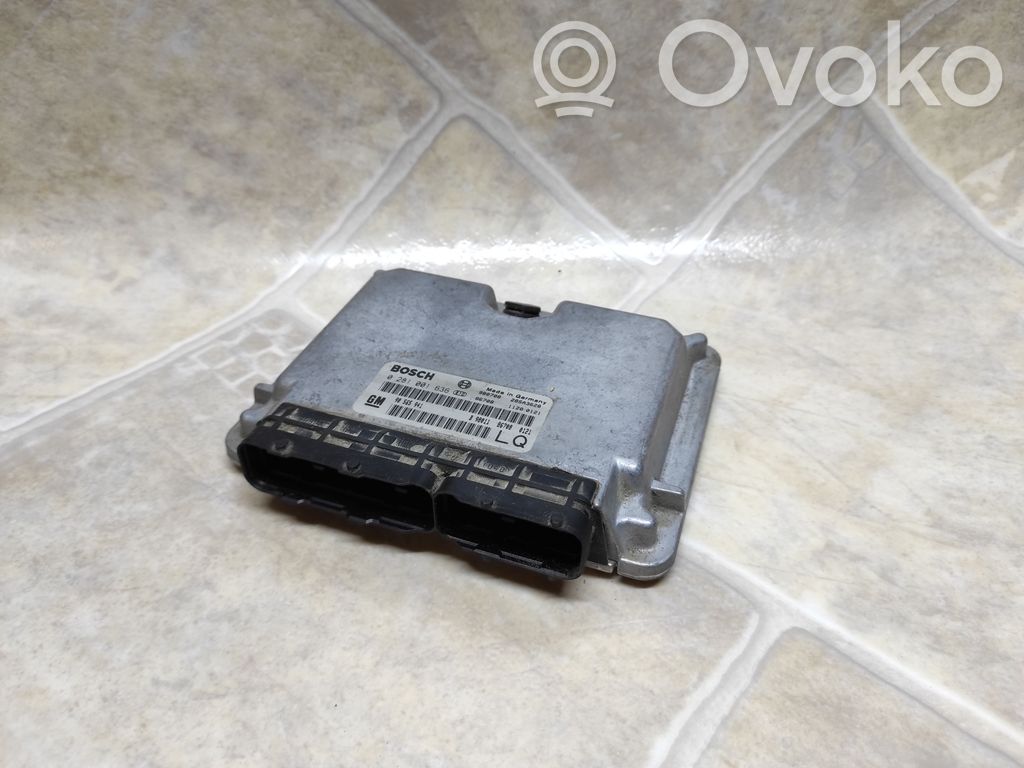 Opel Omega B2 Engine control unit/module 