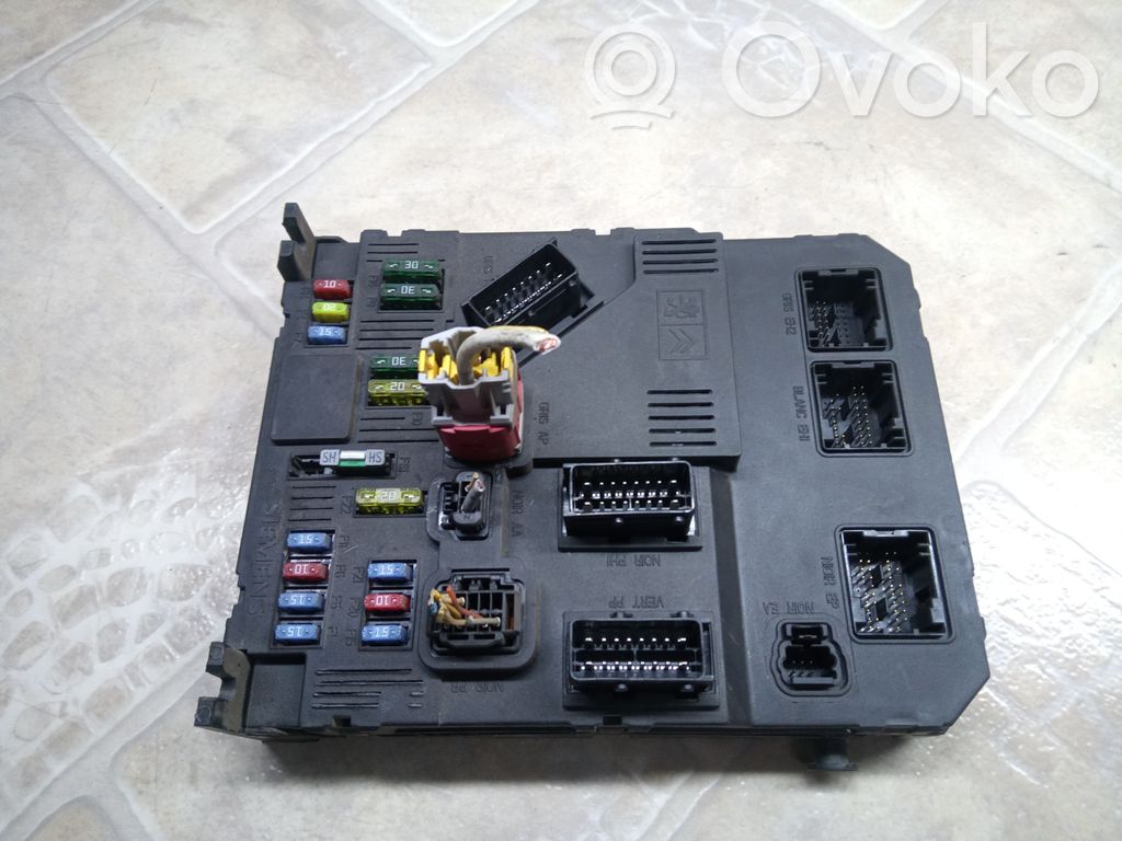 Módulo de fusible   965521180,S120104600J