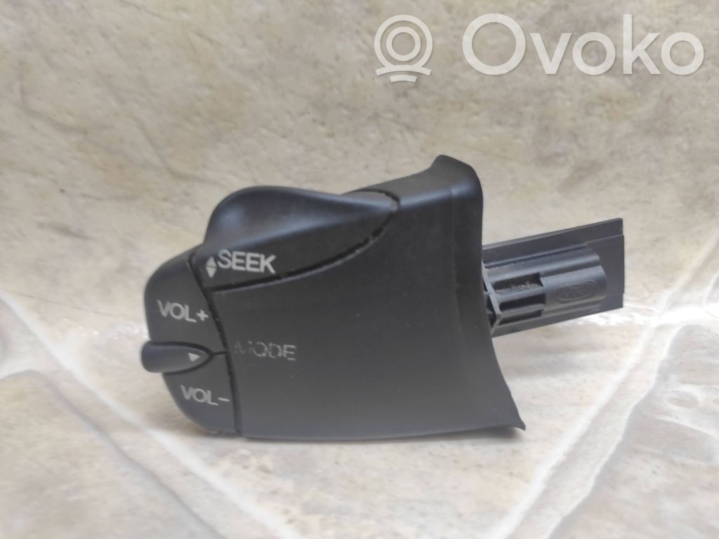 Ford Mondeo Mk III Multifunctional control switch/knob 