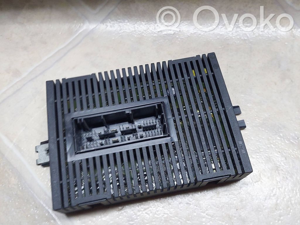 BMW 7 E65 E66 Fuse module 