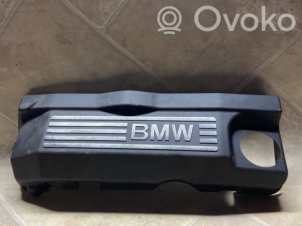 BMW 1 E81 E87 Variklio dangtis (apdaila) 