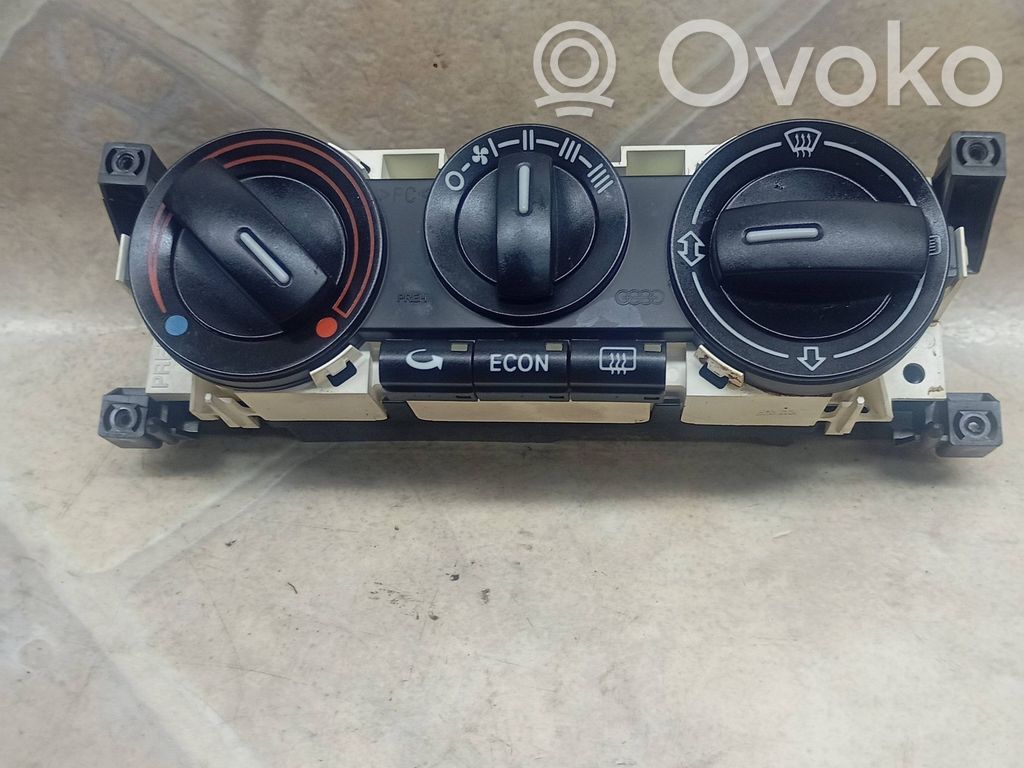 Audi A2 Climate control unit 