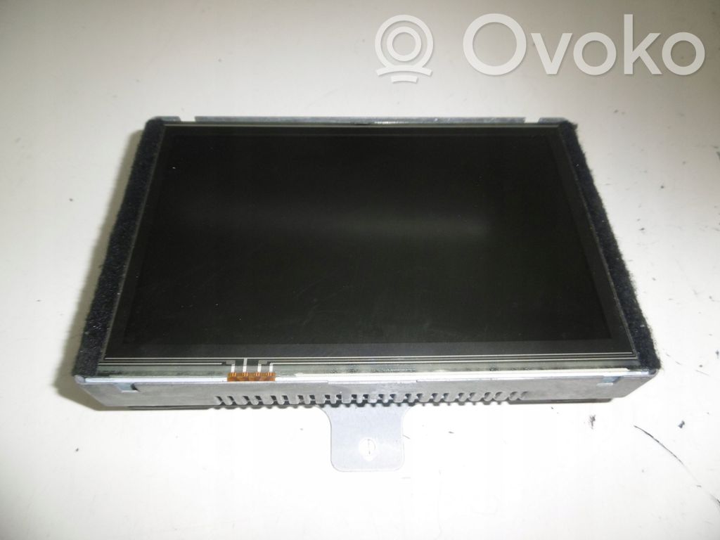 Infiniti FX Radio/CD/DVD/GPS head unit 