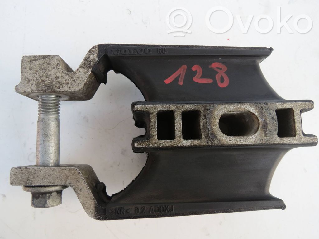 Engine mount bracket   31330594,532E37