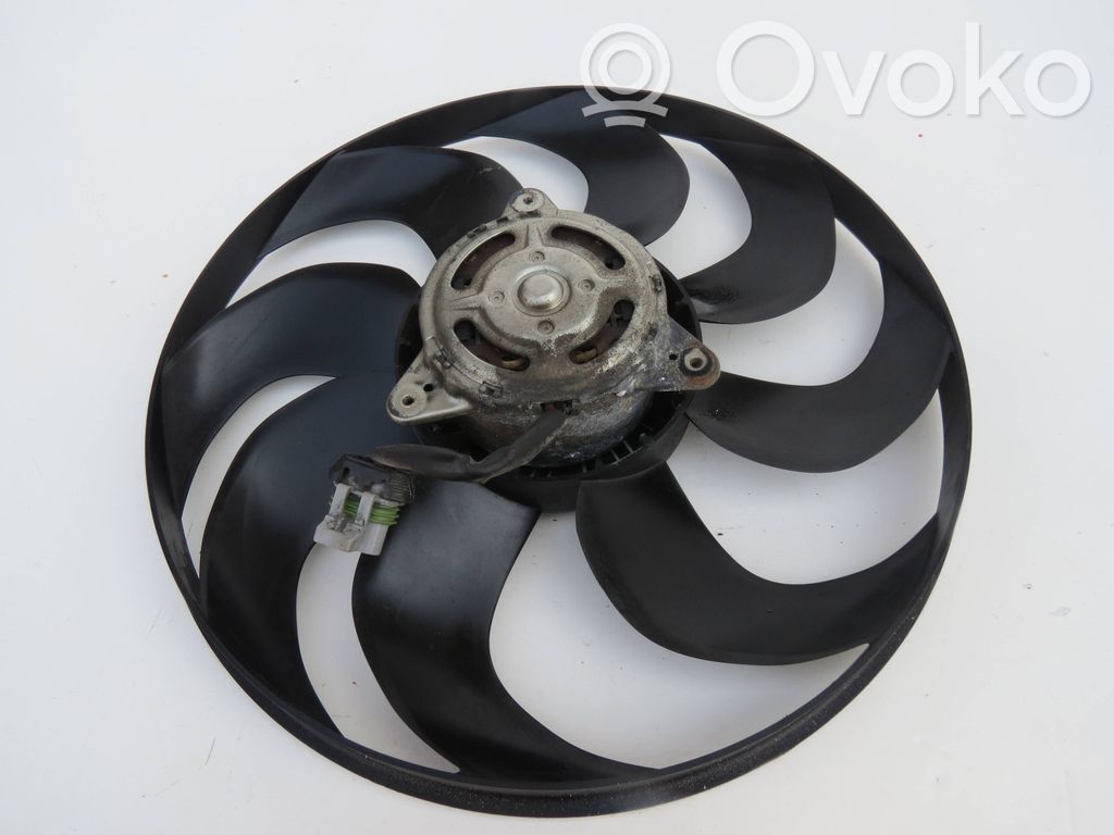 Volvo V70 Elektrisks radiatoru ventilators 