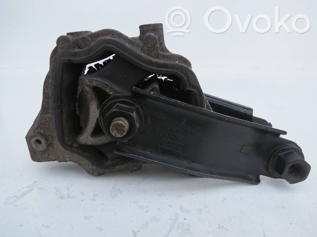 Engine mount bracket   30748173,6G926P082LB,2712