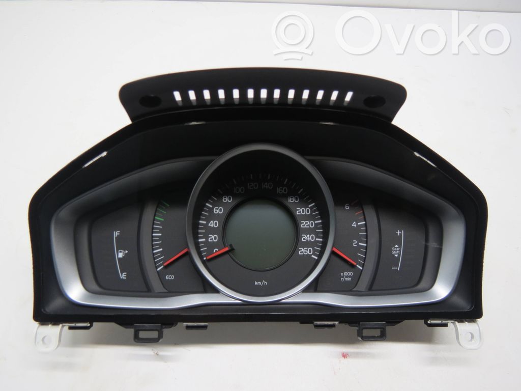 Volvo V60 Speedometer (instrument cluster) 