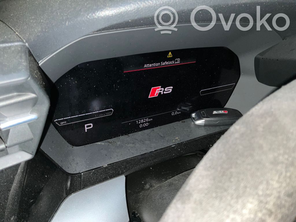 Audi RS3 8Y Licznik / Prędkościomierz 