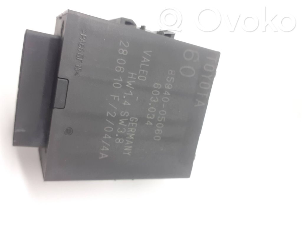 Toyota Avensis T270 Window wiper relay 