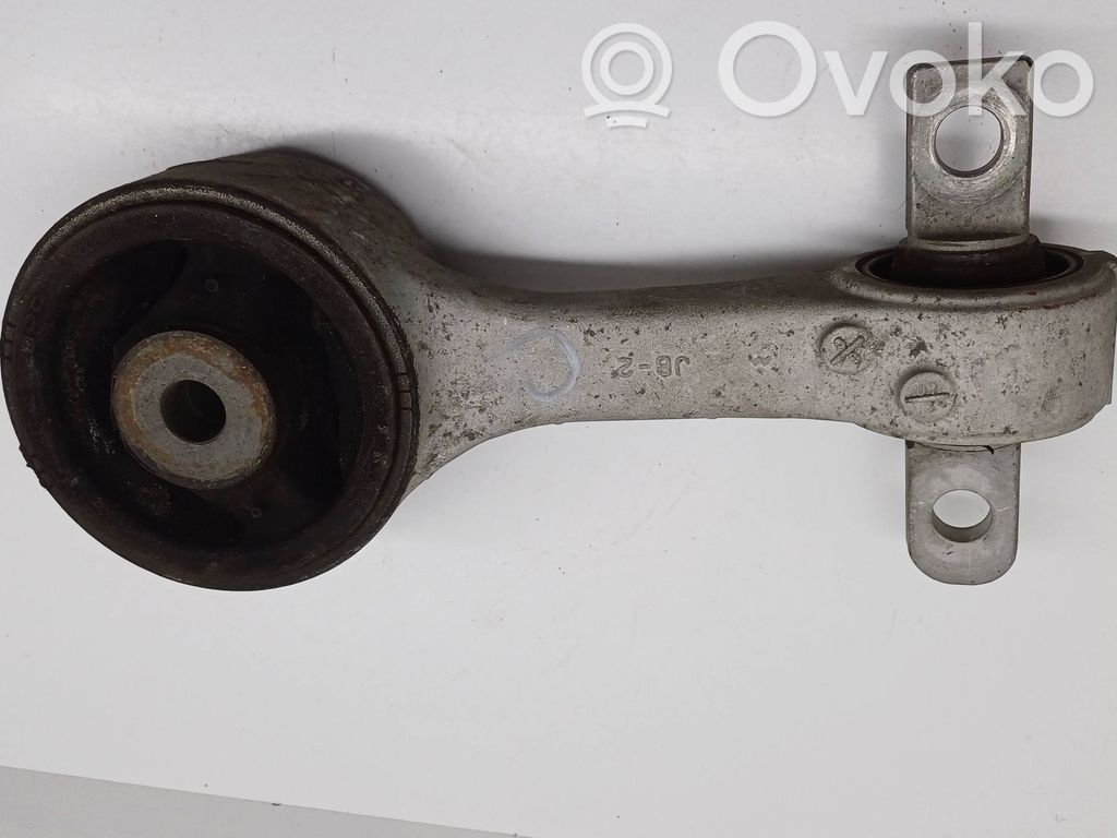 Honda Civic Engine mount bracket 