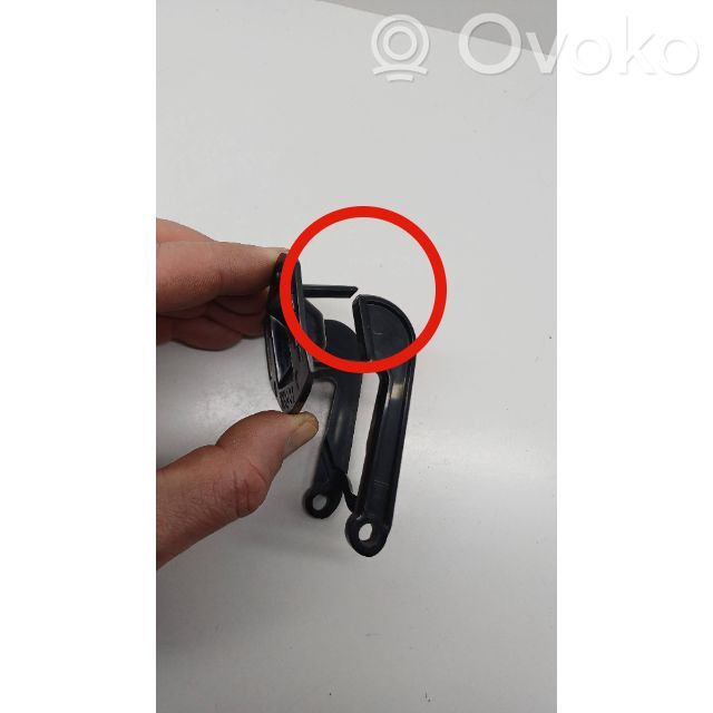 Zaślepka spryskiwacza lampy przedniej   31353642