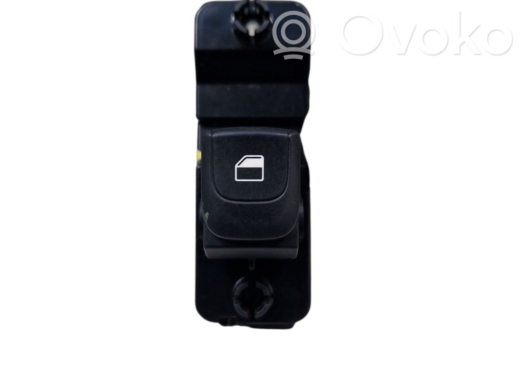 KIA Rio Electric window control switch 