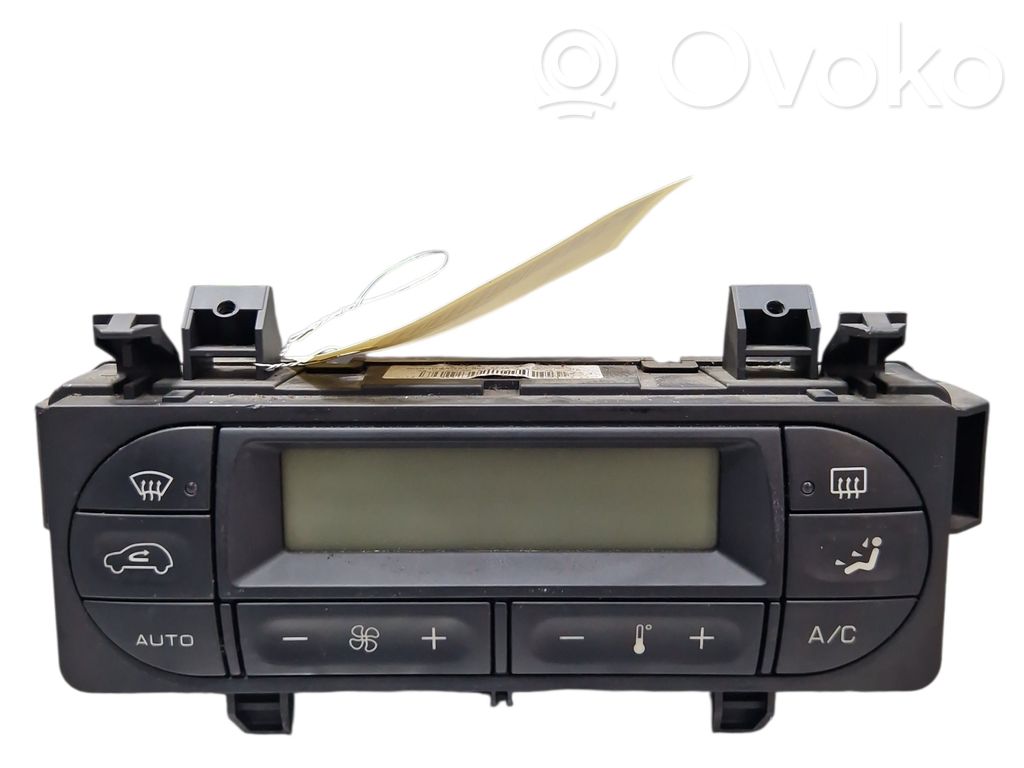 Peugeot 1007 Climate control unit 