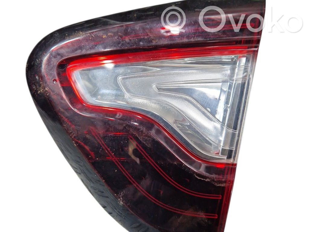 Renault Captur Takaluukun takavalot 