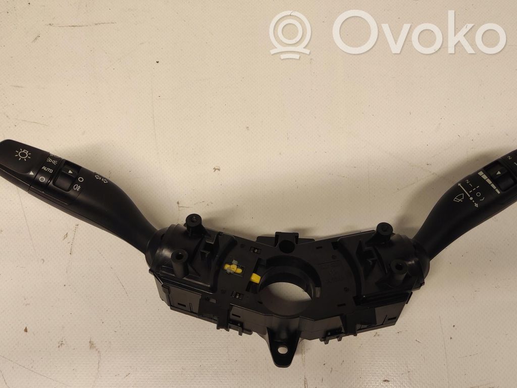 KIA Ceed Wiper turn signal indicator stalk/switch 
