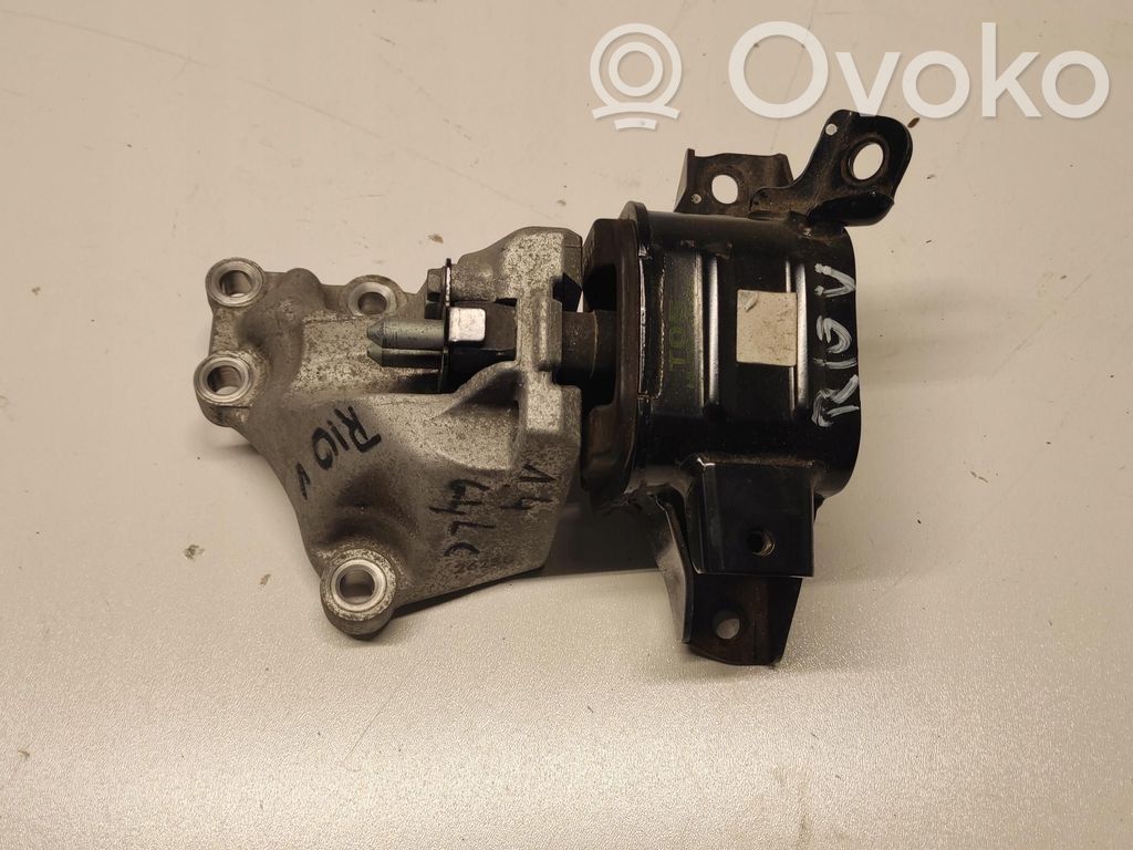 KIA Rio Gearbox mounting bracket 