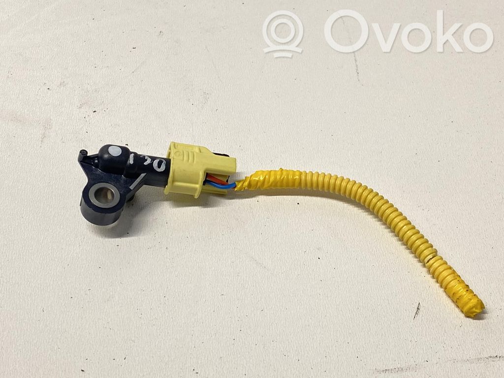Hyundai i30 Airbag deployment crash/impact sensor 