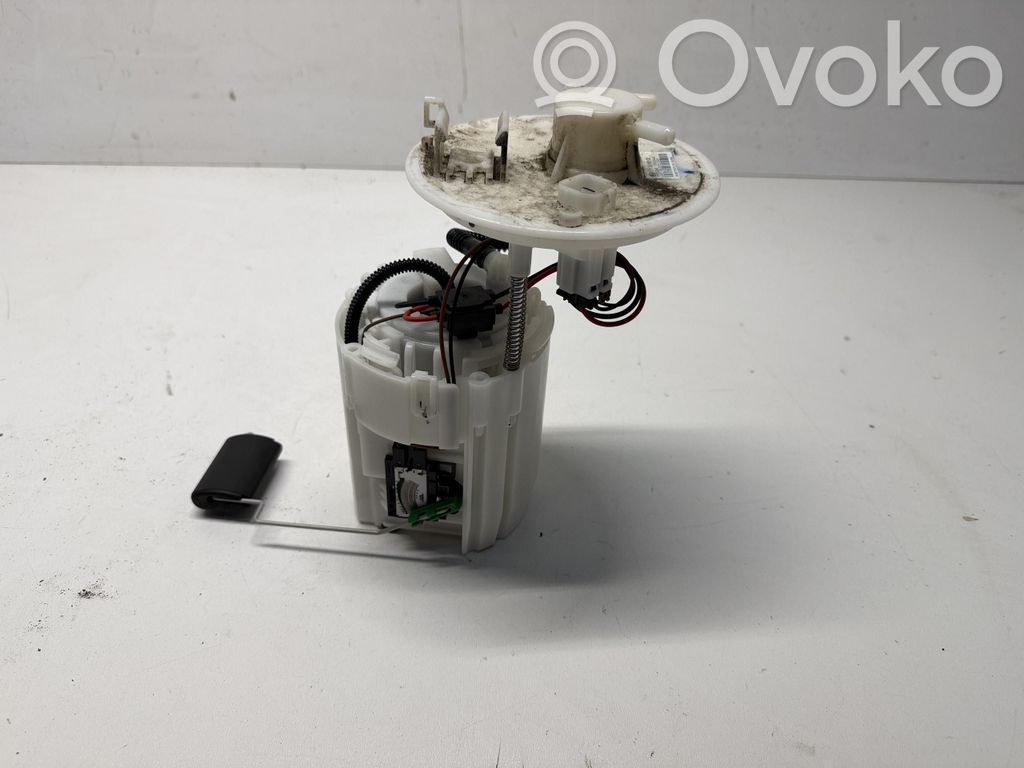 KIA Rio Bomba interna de combustible 