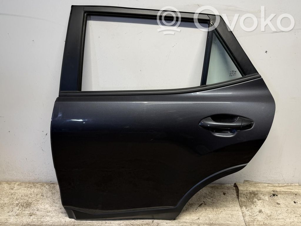 KIA Stonic Задняя дверь 