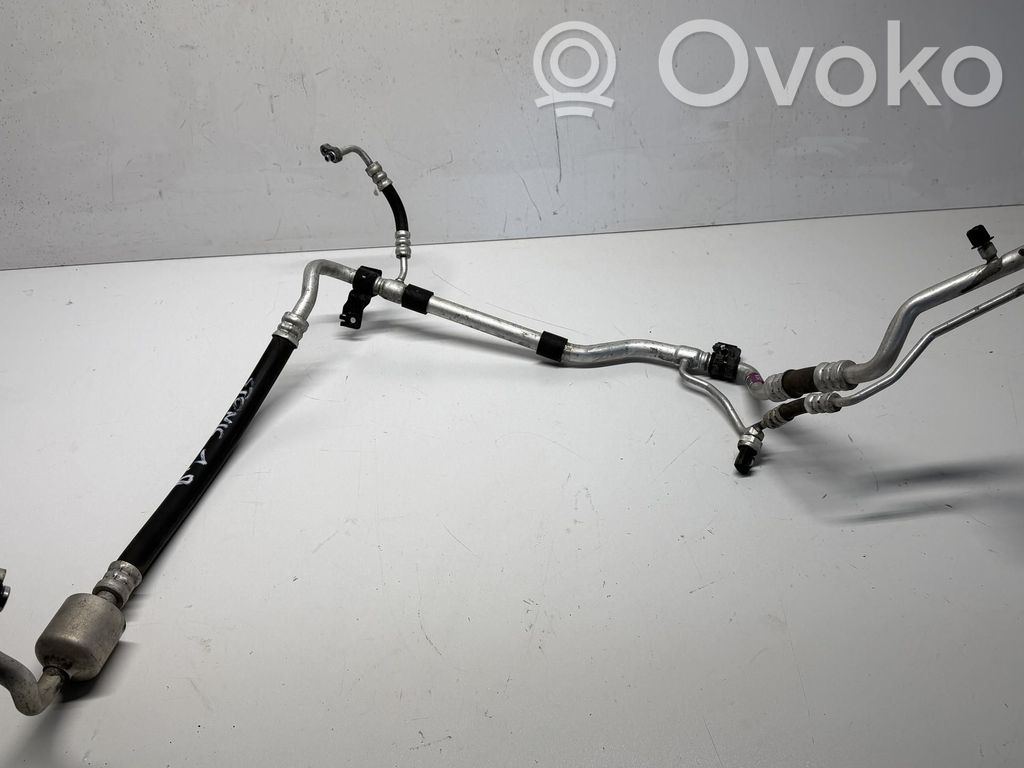 KIA Stonic Manguera/tubo del aire acondicionado (A/C) 