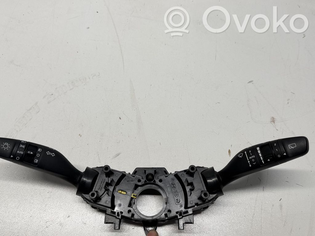 Hyundai i20 (GB IB) Interruptor de luz 