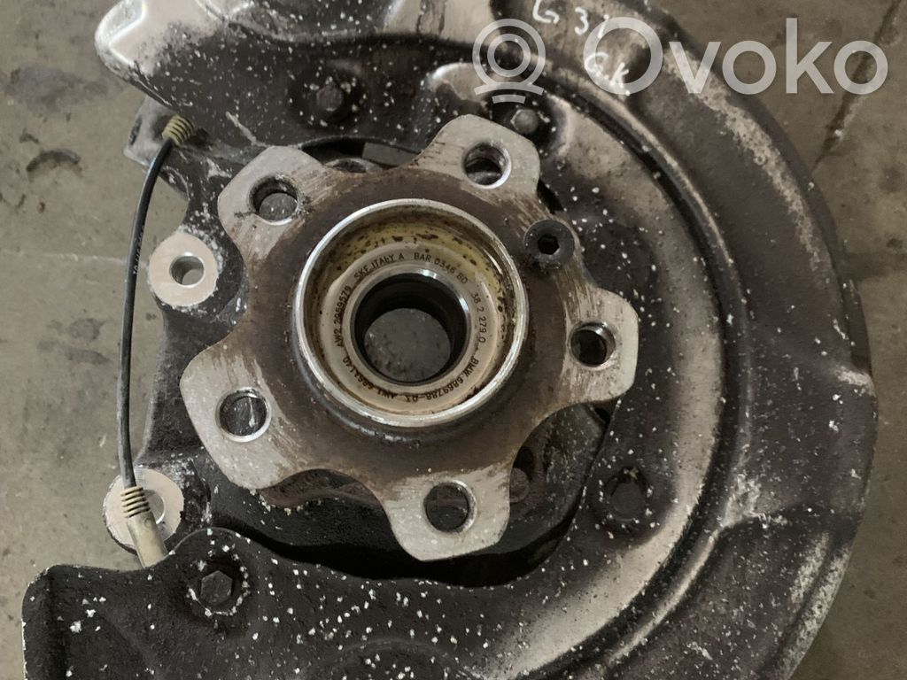 BMW 5 G30 G31 G38 Piasta koła tylnego 