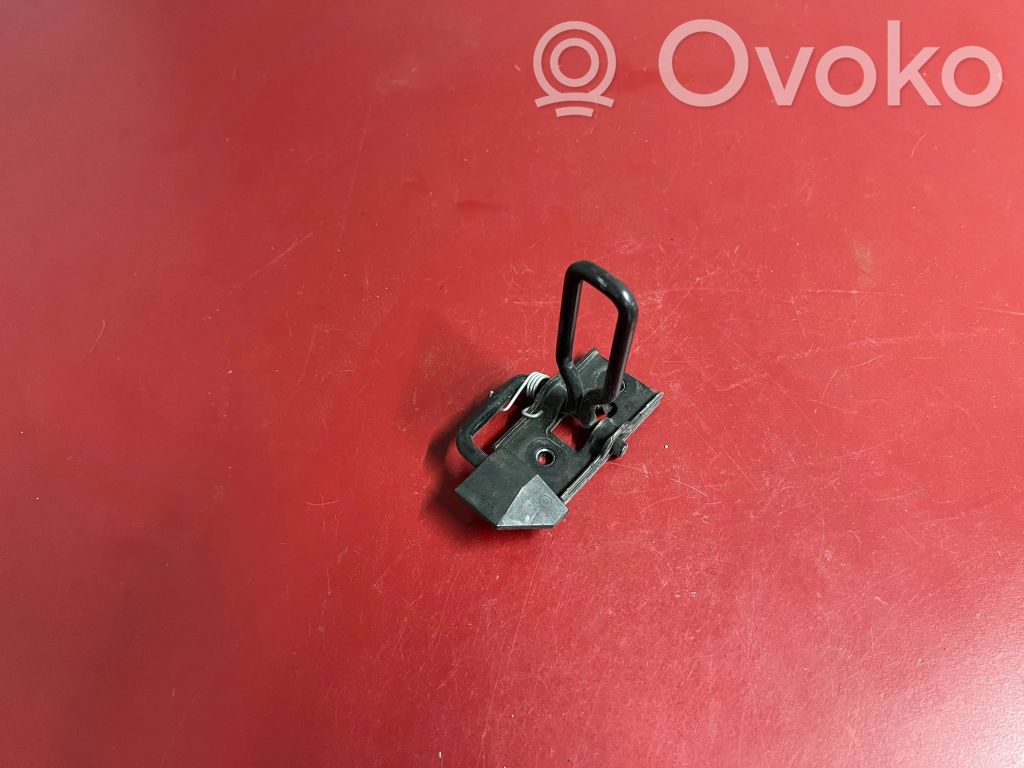 BMW i3 Engine bonnet/hood lock/latch loop/hook 