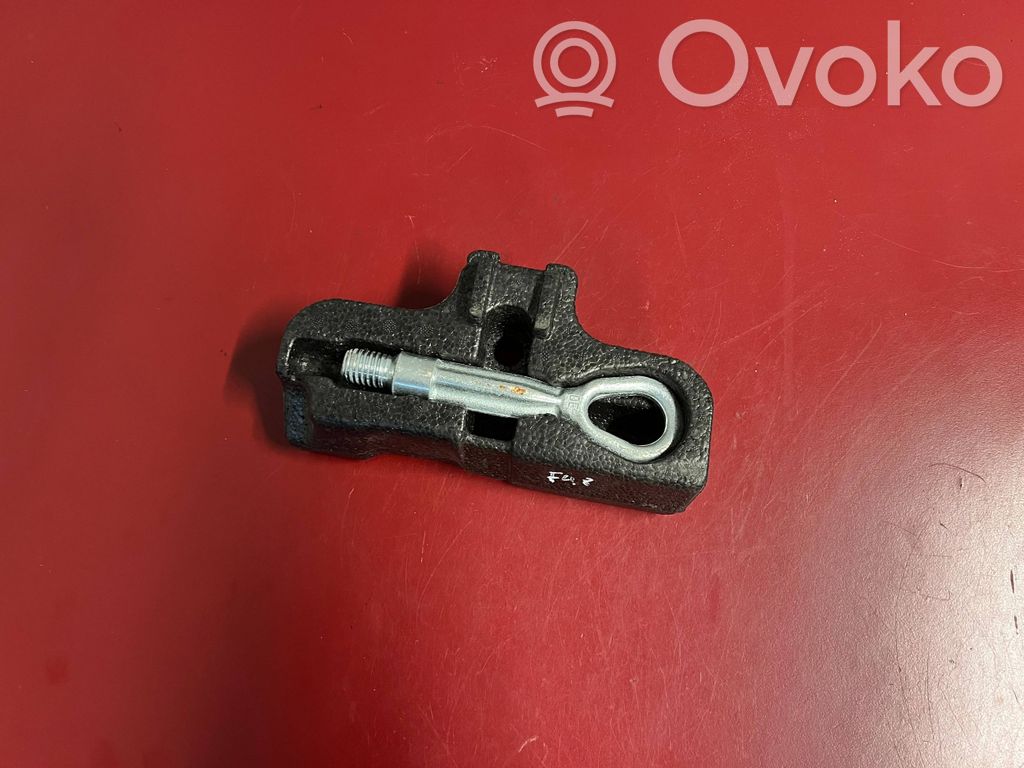BMW X1 F48 F49 Anillo de remolque 