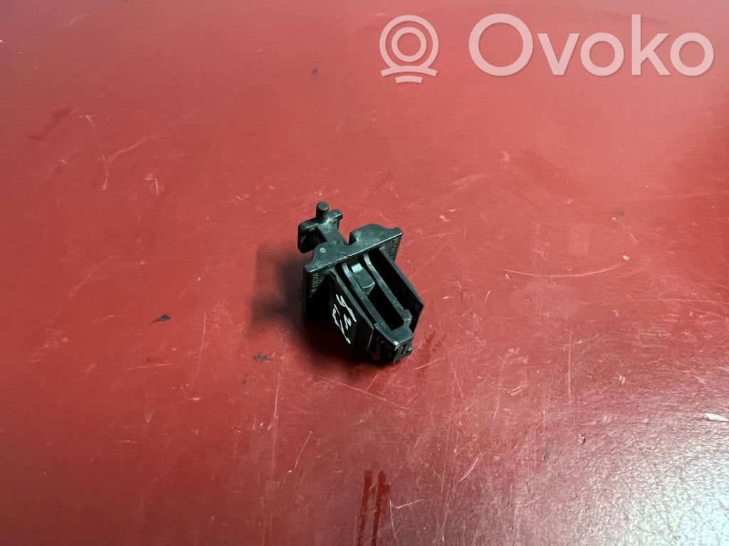 BMW X1 F48 F49 Staffa di montaggio del radiatore 