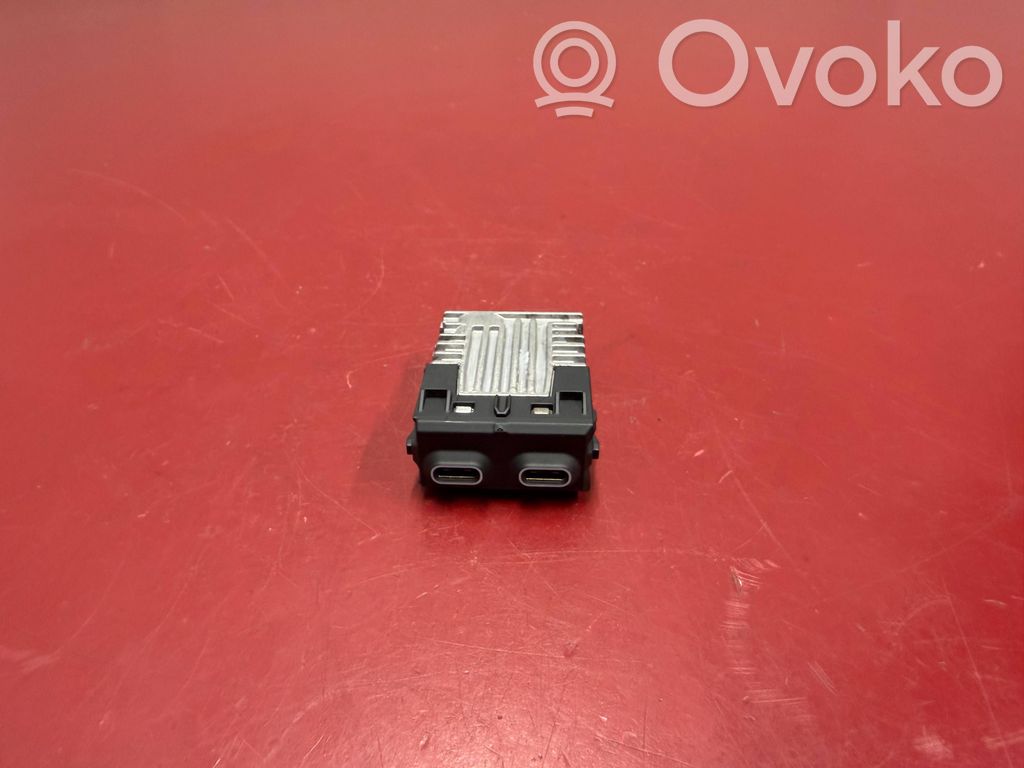 BMW X3 G45 Разъем USB 