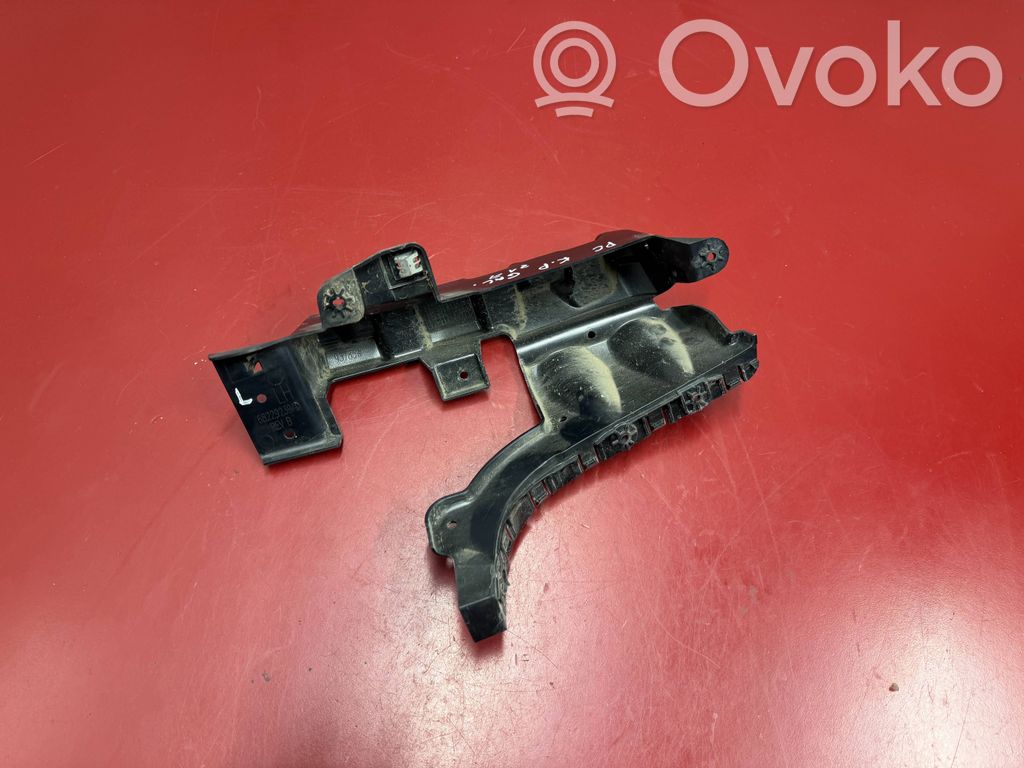 Chrysler Pacifica Rear bumper mounting bracket 