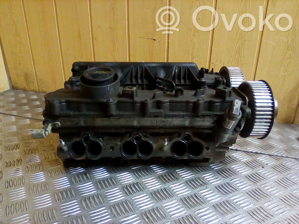 Citroen C5 Engine head 