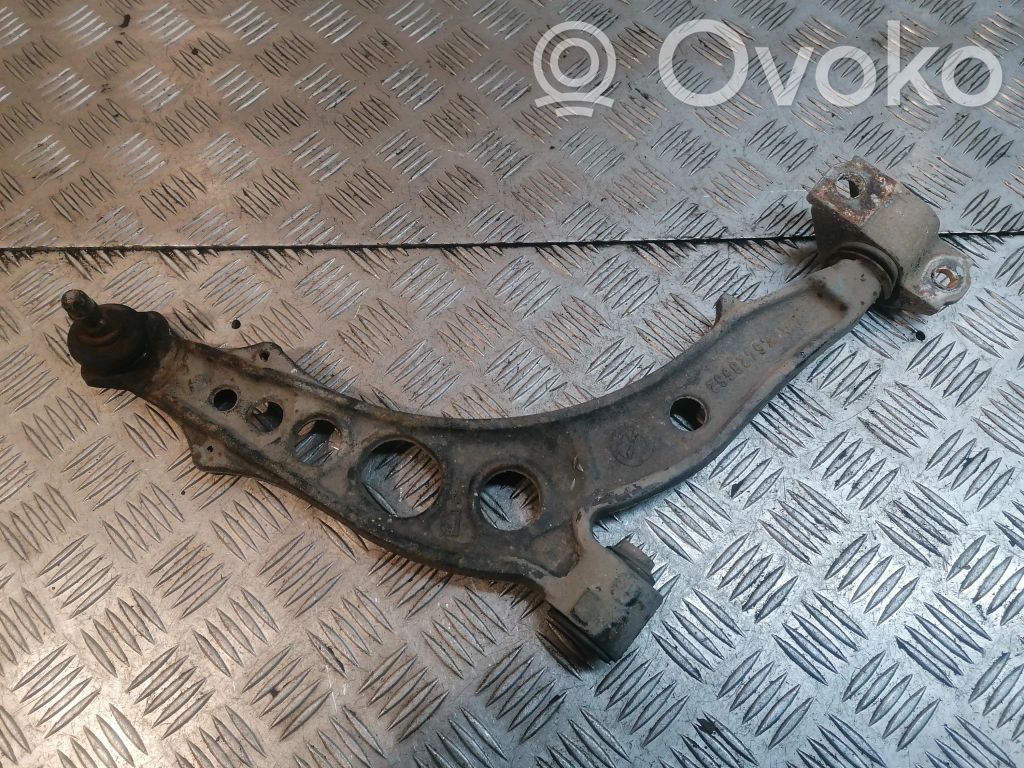 Fiat Punto (176) Front lower control arm/wishbone 