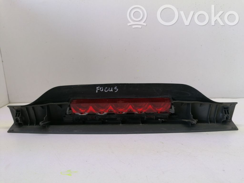 Ford Focus Third/center stoplight 