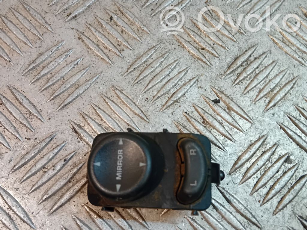 Dodge Intrepid Wing mirror switch 