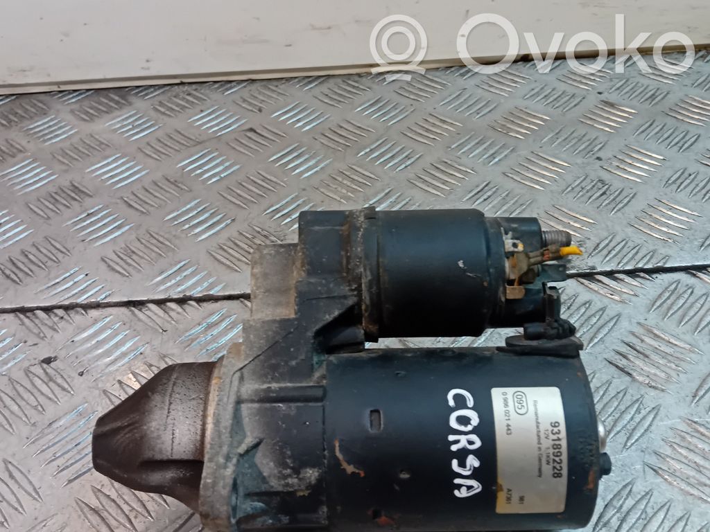 Opel Corsa D Rozrusznik 
