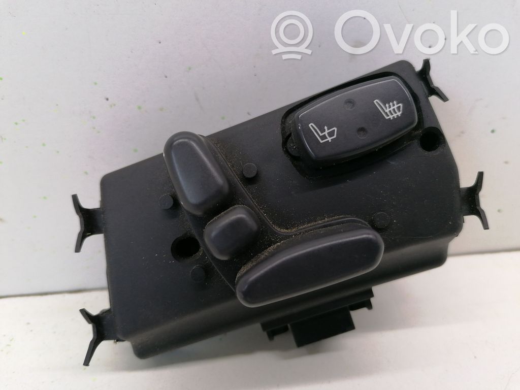 Chrysler Pacifica Seat control switch 