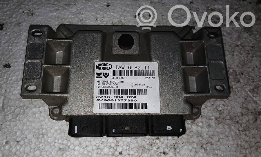 Peugeot 1007 Engine control unit/module 