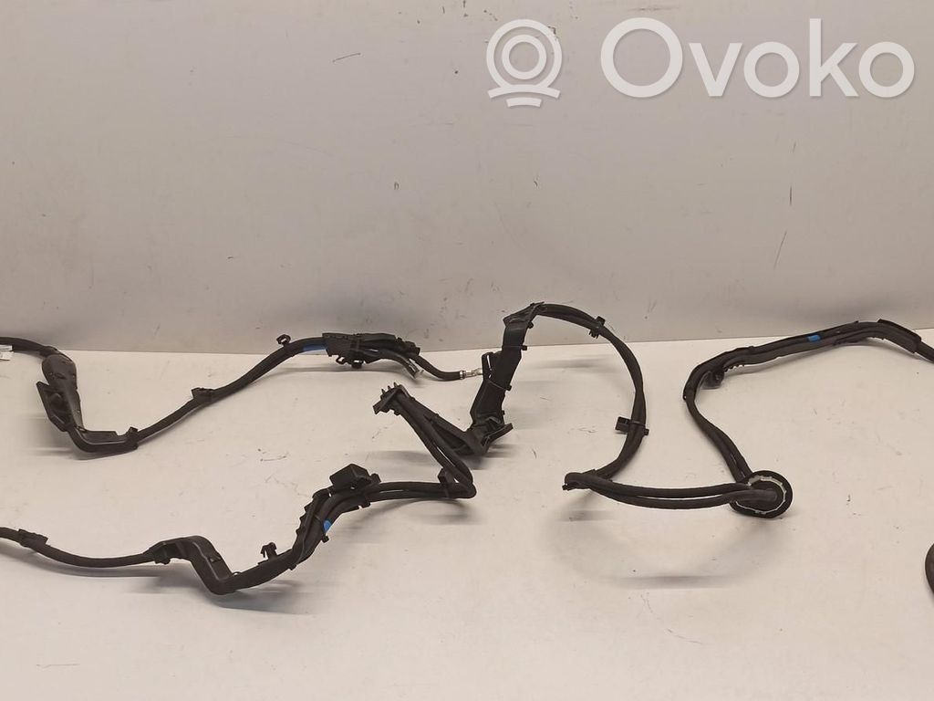 Volvo XC40 Arnés/cableado de puerta delantera 
